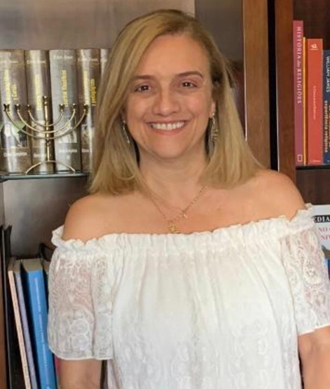 Dra. Soraya Cristina Dias Ferreira 